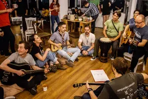 Chităreală ScoutHouse v3.0